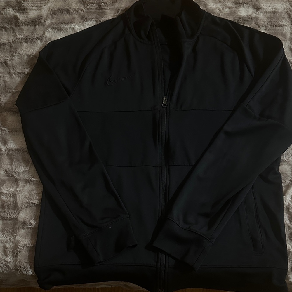 Nike Men's Dark Performance Jacket